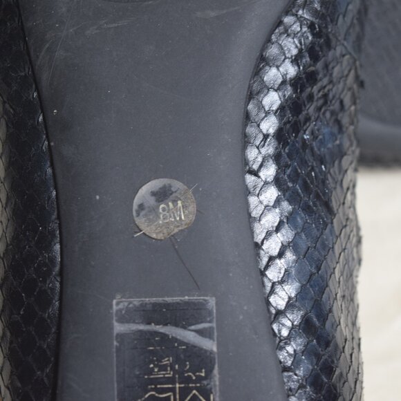 Tory Burch Black York Ballet Flats w/Snake Textured design, size 8 - Picture 5 of 7